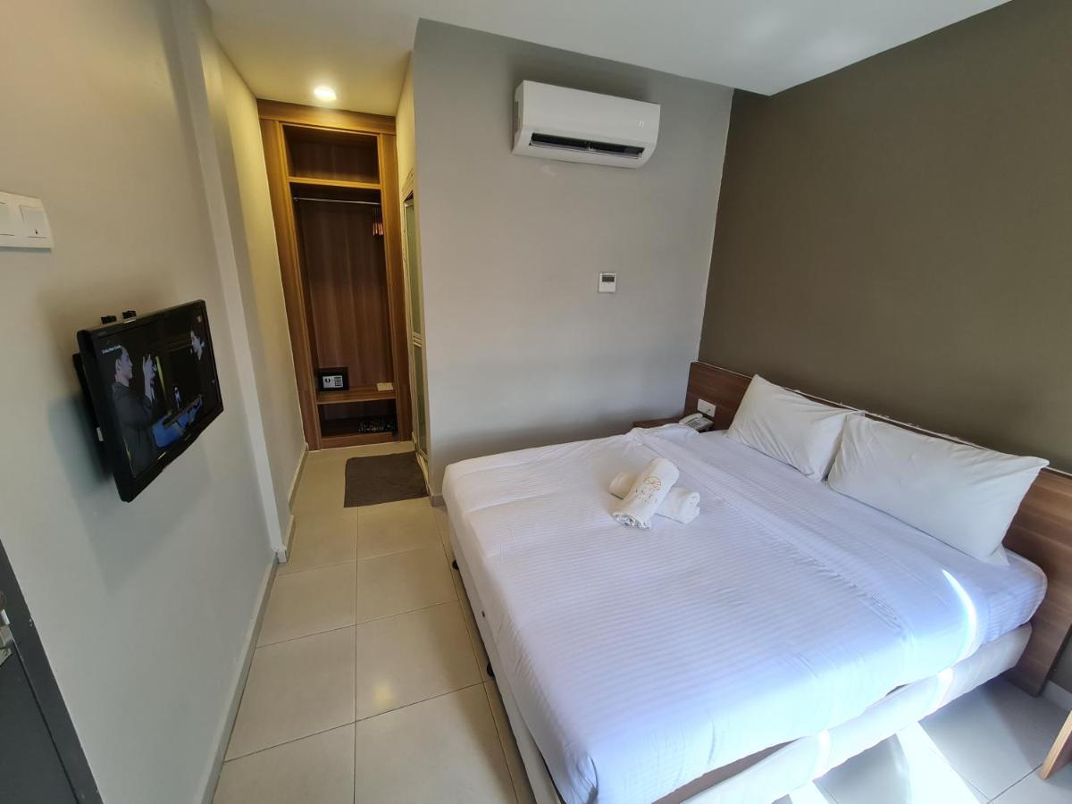 Ants Hotel Kangar Buitenkant foto