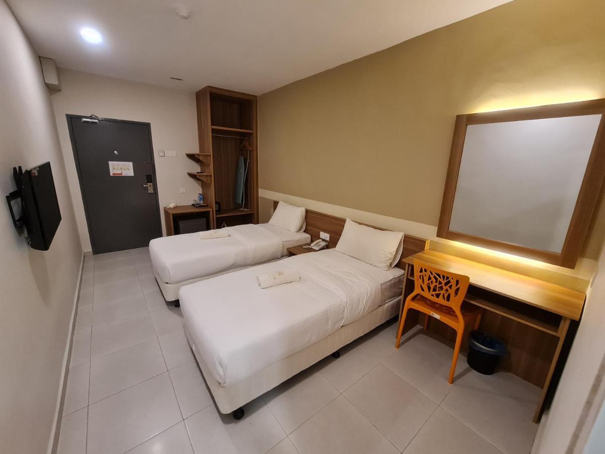 Ants Hotel Kangar Buitenkant foto