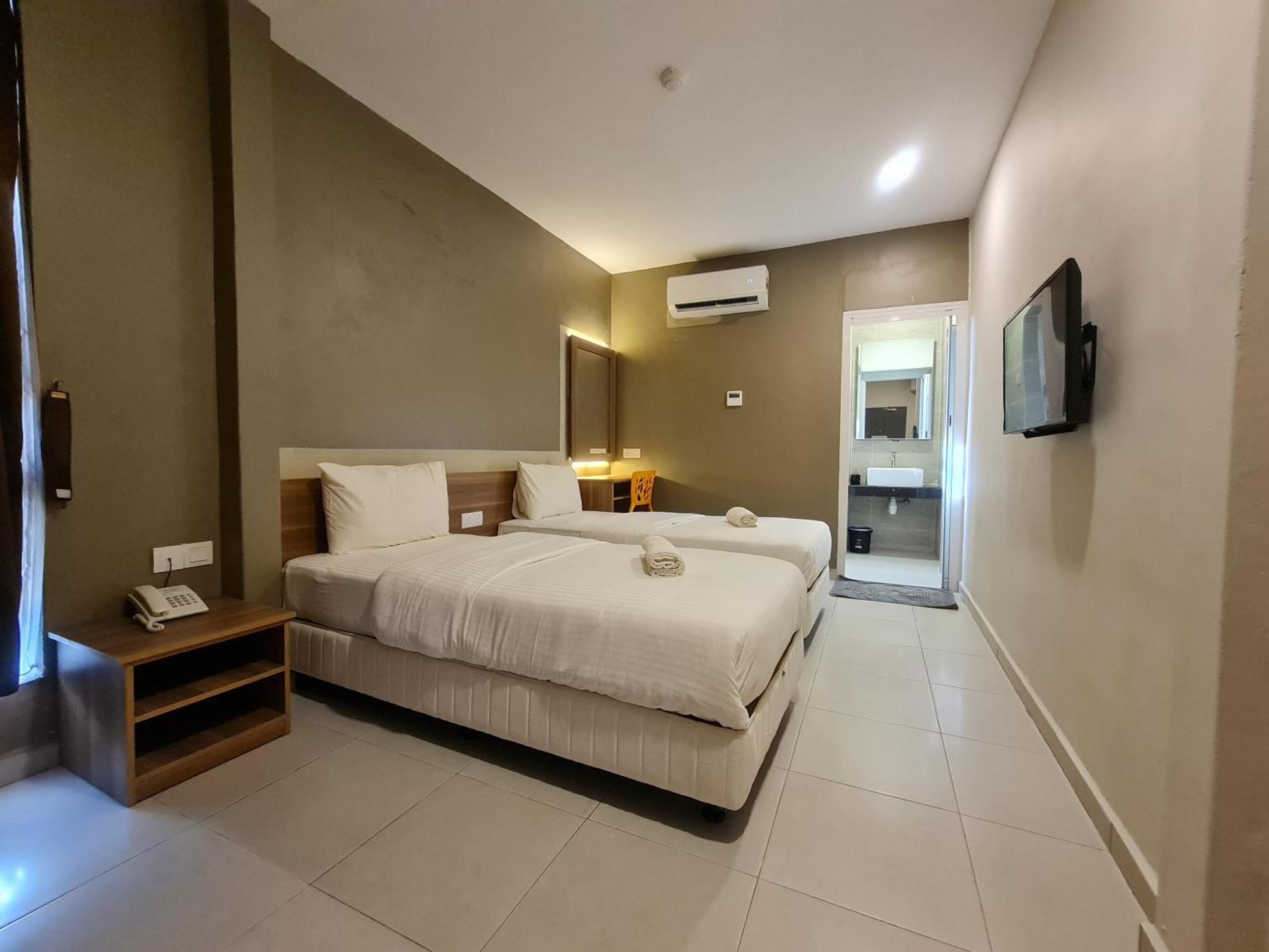 Ants Hotel Kangar Buitenkant foto