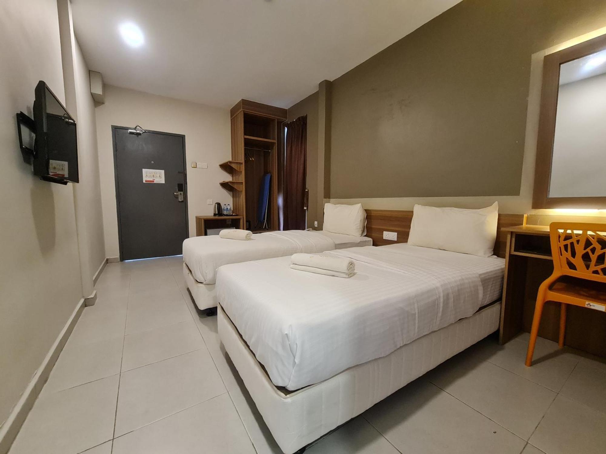 Ants Hotel Kangar Buitenkant foto