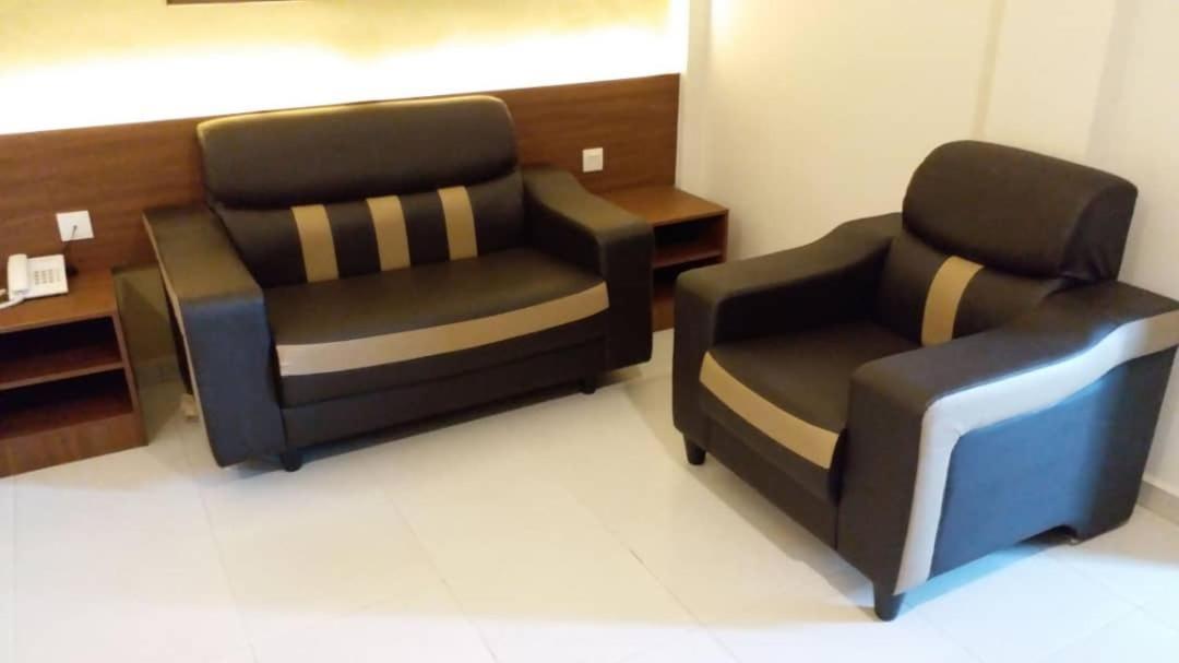 Ants Hotel Kangar Buitenkant foto