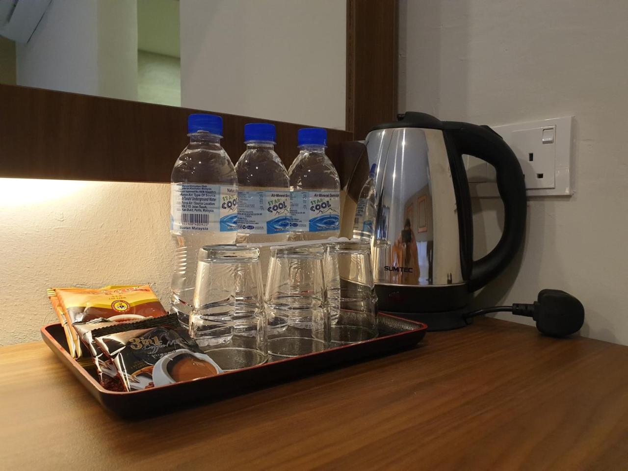 Ants Hotel Kangar Buitenkant foto
