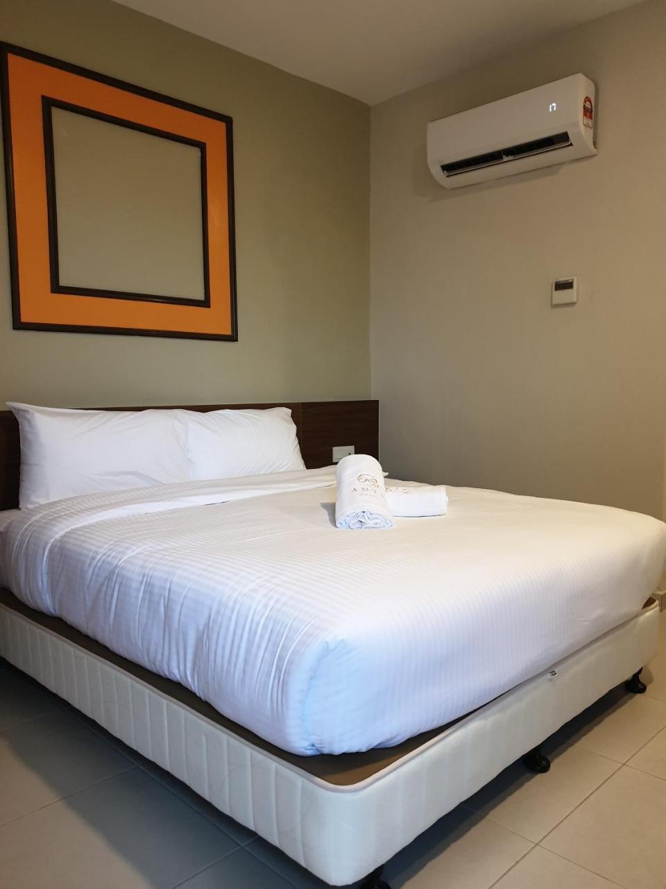 Ants Hotel Kangar Buitenkant foto